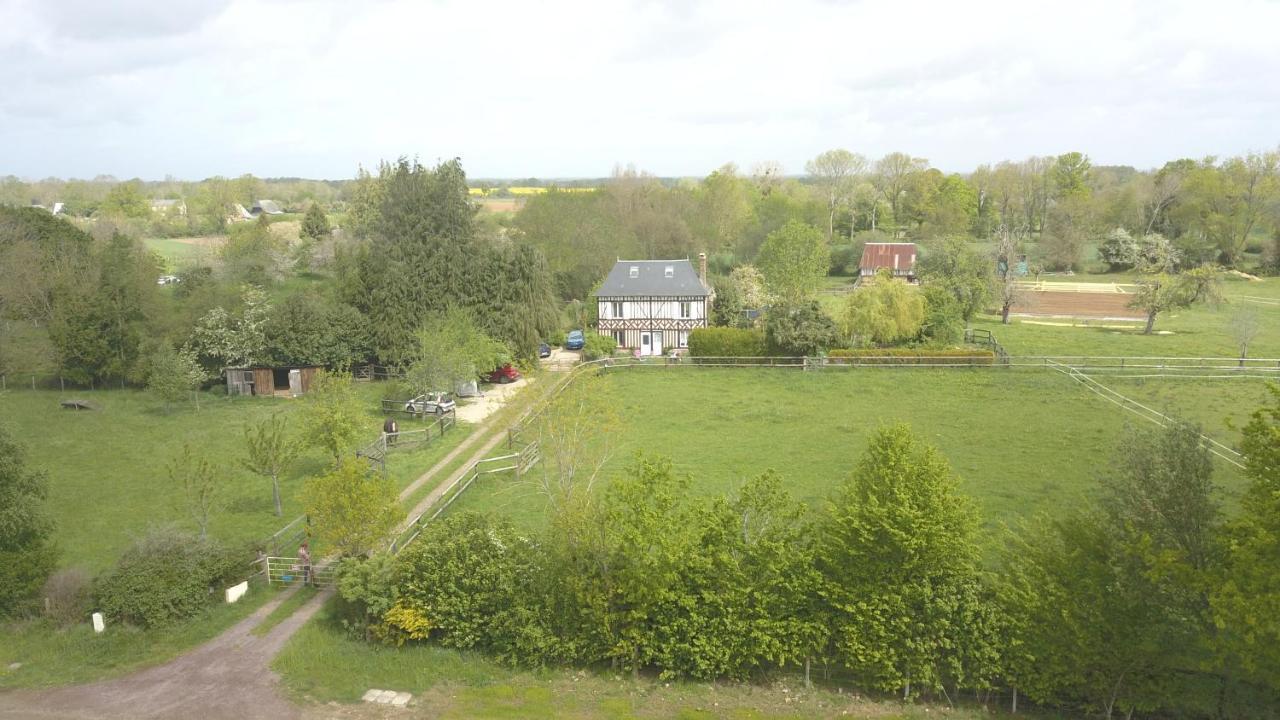 Gîte chez Loupi Épaignes Exterior foto
